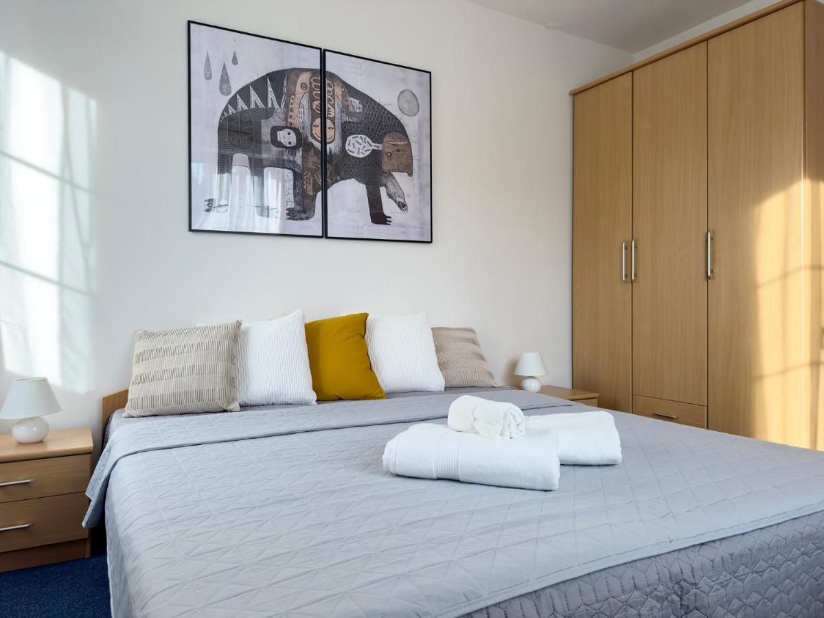 Apartman Mila Eterna II 捷克布杰约维采 外观 照片